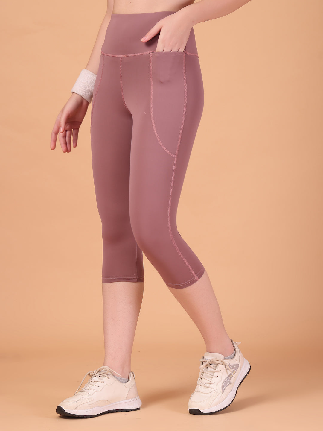 CUKOO Mauve High Waist Capri, Workout 3/4 Leggings for women with Pockets – Soft, Stretch & Anti-Chafe