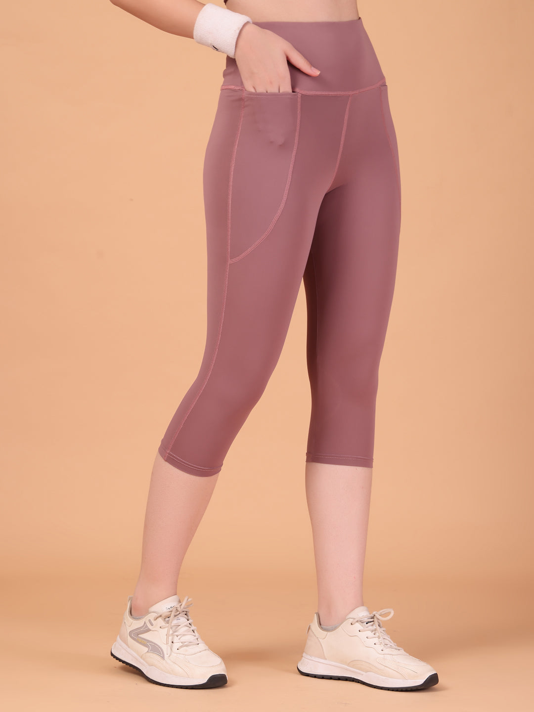 CUKOO Mauve High Waist Capri, Workout 3/4 Leggings for women with Pockets – Soft, Stretch & Anti-Chafe