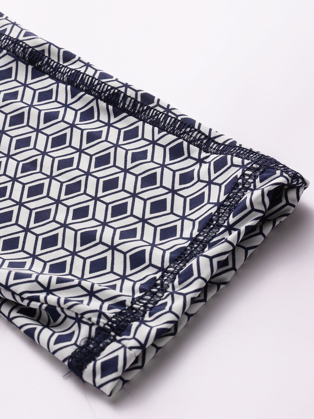 CUKOO White Black Geometric Print Legging/Yoga Pant