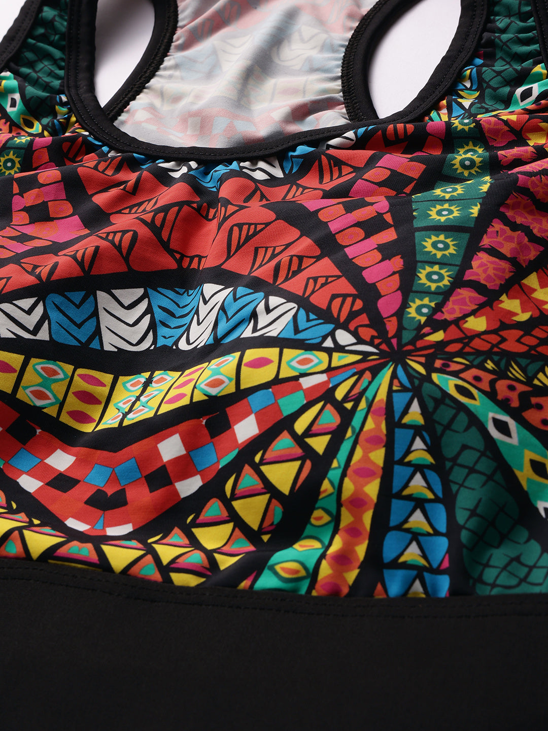 Cukoo Geometric multicolor Sports Bra and Legging Set