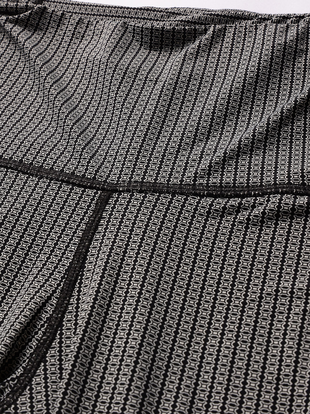 Cukoo Gray Geometric Print Leggings/Yoga pants